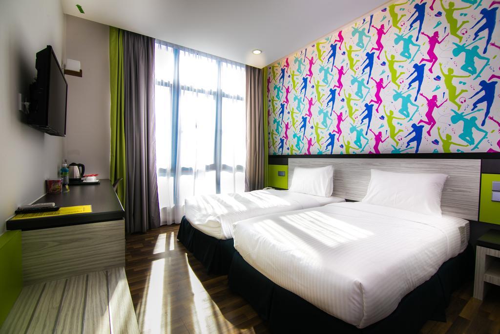 Indra Hotel - Boutique Suites Ipoh Kültér fotó