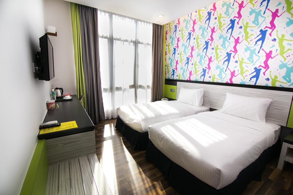 Indra Hotel - Boutique Suites Ipoh Kültér fotó