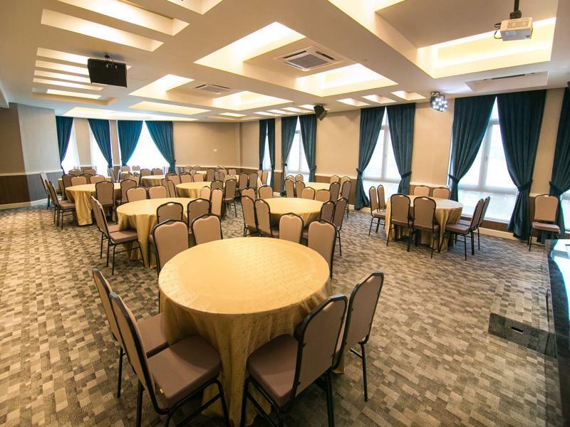 Indra Hotel - Boutique Suites Ipoh Kültér fotó