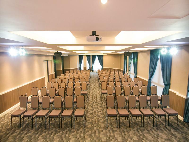 Indra Hotel - Boutique Suites Ipoh Kültér fotó